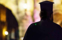 Οργή: Ιερέας στο Ναύπλιο: Συνελήφθη για ασελγείς πράξεις σε βάρος 12χρονου αγοριού