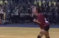 Βραζιλία: Φοιτητές ιατρικής αυνανίστηκαν για να πανηγυρίσουν τη νίκη της ομάδας τους σε αγώνα βόλεϊ γυναικών