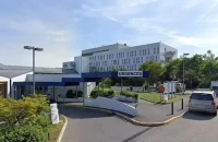 Γαλλία: 44χρόνος βίασε 93χρονη και 95χρονη σε νοσοκομείο – Η μια πέθανε από καρδιακή προσβολή