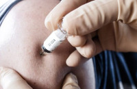 Έρευνα: Υπάρχει κίνδυνος για αυτισμό από το τριπλό παιδικό εμβόλιο ιλαράς-παρωτίτιδας-ερυθράς;