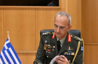 Το χιόνι και ο Δημήτρης Χούπης, οι ευρωεκλογές και η Πατουλίδου και οι.. βασιλόπιτες!