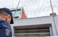 Εξέγερση στις φυλακές Νιγρίτας 60 φυλακισμένοι έβαλαν φωτιά στα στρώματά τους