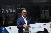 Χρήστος Σταϊκούρας: Με τα νέα ηλεκτρικά λεωφορεία ανανεώνεται το 1/3του στόλου των οχημάτων του ΟΑΣΘ