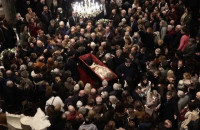 Αρχιεπίσκοπος Αλβανίας Αναστάσιος: Πλήθος κόσμου στο λαϊκό προσκύνημα στα Τίρανα