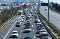 Τα έσοδα από τους αυτοκινητοδρόμους στον «κουρβανά» του δημοσίου χρέους