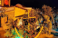 Θεοφάνεια: Το έθιμο με το πορτοκάλι και το κυπαρίσσι αναβιώνει στον Ι.Ν. Αγίας Παρασκευής Σιδηροκάστρου