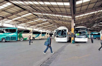 Με το κινητό στο χέρι viral ο οδηγός των ΚΤΕΛ