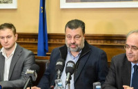 Αιολικό πάρκο στο Μενοίκιο Όρος: Απόλυτη ομοφωνία εναντίον επενδυτών και πολιτείας