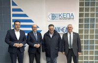 Ο Κωστής Χατζηδάκης στα γραφεία της ΚΕΠΑ-ΑΝΕΜ ΑΜΚΕ/ΕΦΕΠΑΕ