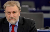 Στο κρεβάτι του Προκρούστη το συνταξιοδοτικό σύστημα και στην Ιταλία χάριν της Οικονομίας Πολέμου-Γράφει ο Νότης Μαριάς