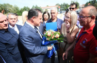 Άδωνις: «Στα 8 νοσοκομεία με περιμένουν με λουλούδια»