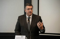 Απόστολος Τζιτζικώστας: Να σταματήσει κάθε ενέργεια για κλείσιμο των Στενών του Ορμούζ