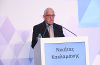 Νικήτας Κακλαμάνης - Δημογραφικό- Από τα 11,2 εκατομμύρια το 2005 στα 10,4 εκατομμύρια το 2020