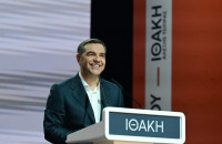 Δημοσκόπηση Prorata -Αίσθηση ασυνέπειας «ως προς τα όσα λέει και πράττει» ο Αλέξης Τσίπρας