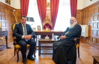 Συνάντηση Πλεύρη – Ιερώνυμου: «Επιλέγουμε τη συνεργασία με την Εκκλησία»