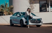 Γιατί ξοδεύουμε περισσότερα χρήματα από όσα βγάζουμε;