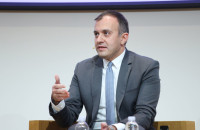 Τάσος Χατζηβασιλείου: Η Ελλάδα δεν απειλεί και δεν απειλείται, επιμένουμε στον διάλογο ως δύναμη ευθύνης