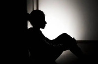 Ρόδος: Στο εδώλιο 39χρονος πατριός για ασέλγεια σε βάρος της κόρης της συντρόφου του