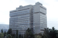 Στο επετειακό πρωθυπουργικό χρονολόγιο της δεκαετίας δεν χώρεσαν ούτε οι υποκλοπές