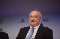 Συγκεντρώνοντας υπογραφές Ελλήνων πολιτών υπέρ των Ανθρωπίνων δικαιωμάτων και της αξιοπρέπειας του Κράτους Δικαίου στην Ελλάδα !