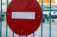 Σε 24ωρη απεργία οι λιμενεργάτες στις 6/2 - Συγκεντρώσεις στα λιμάνια Πειραιά και Ελευσίνας