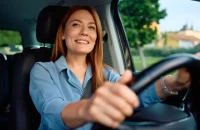 Οδήγηση: Όταν μιλάμε στο κινητό – και με hands free – γινόμαστε πιο αργοί