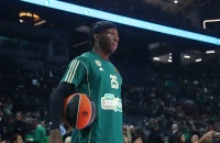 Ο Κέντρικ Ναν έμεινε εκτός του ΠΑΟΚ – Παναθηναϊκός και είναι αμφίβολος ενόψει