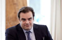 Στις Βρυξέλλες ο Πρόεδρος του Eurogroup Κυριάκος Πιερρακάκης