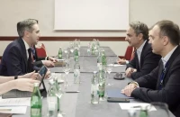 Μητσοτάκης – Χατζηβασιλείου στο Ζάγκρεμπ για την συνάντηση των ηγετών του ΕΛΚ