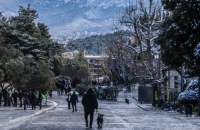 Έκτακτο δελτίο επιδείνωσης καιρού από την ΕΜΥ: Έντονο κύμα ψύχους από το απόγευμα, σε ποιες περιοχές θα χιονίσει