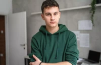 Αυτά τα αγόρια καθυστερούν να μπουν στην εφηβεία – Έχουν μικρότερους όρχεις και λιγότερη τεστοστερόνη από τους συνομιλήκους τους