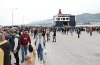 Έκτη μέρα κινητοποιήσεων για τους κτηνοτρόφους στο λιμάνι Μυτιλήνης - Προβλήματα στην τροφοδοσία