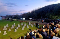 Βραδινή αναπαράσταση της μάχης του Ιστίμπεη το Σάββατο στο παλαιό στρατόπεδο Νέου Πετριτσίου