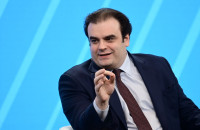 Με την Ελληνική Ένωση Τραπεζών συναντήθηκε ο Κυριάκος Πιερακάκης