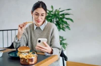 Χοληστερόλη: Το «καμπανάκι» χτυπά πριν τα 40 – Τι αλλάζει στις νέες οδηγίες