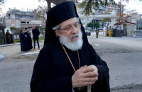 Ο Μητροπολίτης Σιδηροκάστρου Μακάριος στη ΠΕ Σερρών για την άδεια της κατασκήνωσης