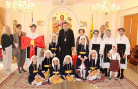 Παιδιά του «ΛΥΚΕΙΟΥ ΕΛΛΗΝΙΔΩΝ» Σερρών  επισκέφθηκαν τον Σεβ. Ποιμενάρχη τους