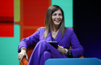 Σοφία Ζαχαράκη- Εντός του Απριλίου 120 εκατ. ευρώ για τη λειτουργία των Ιδρυμάτων