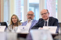 Σάκης Αρναούτογλου: Η επόμενη δεκαετία θα ανήκει σε όσους παράγουν τεχνολογία, καινοτομία και βιομηχανική ισχύ
