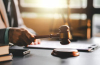 Θεσσαλονίκη: Καταδικάστηκε 57χρονος - Οδηγούσε μεθυσμένος, προκάλεσε τροχαίο και κρύφτηκε σε ρεματιά