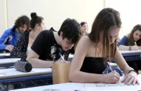 Πανελλαδικές 2026: Συνεχίζεται η εξεταστική διαδικασία για ΓΕΛ και ΕΠΑΛ, στο επίκεντρο τα μαθήματα Προσανατολισμού