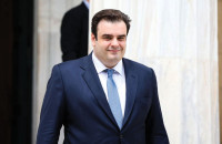 Αποτελέσματα ΟΔΔΗΧ 2025-Η Ελλάδα μειώνει το χρέος της και το καθιστά βιώσιμο