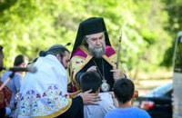 Σερρών Θεολόγος: Δώστε στα παιδιά φτερά δυνατά για να πετάξουν ψηλά και ρίζες βαθιές για να αντέξουν!