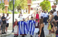 Υποδοχή και ενταφιασμός των οστών των ηρώων Χρήστου και Ελένης Μαρούδη στα Άνω Πορόια