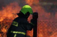 Οριοθετήθηκε η φωτιά στην Σύρο - Ήχησε νωρίτερα το 112
