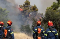 Σε Red Code όλη η χώρα τον Δεκαπενταύγουστο - Οι ριπές ανέμου «σήκωσαν» Πεντέλη και Κάρυστο