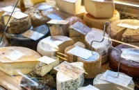 Γαλλία: Η ξηρασία αλλάζει τους κανόνες για τα διάσημα τυριά