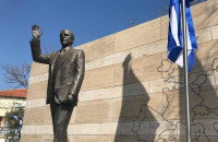 Καφετέρια ο Ξενώνας Κωνσταντίνου Καραμανλή στην Πρώτη Σερρών;