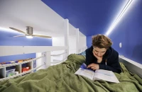 Πώς μας αρρωσταίνουν οι λάμπες LED: «Χαλούν» ύπνο και μεταβολισμό – Μειώστε το junk light λέει καθηγητής του Χάρβαρντ
