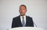 Στον ΠτΒ από τον Γιάννη Στουρνάρα η Έκθεση για τη Νομισματική Πολιτική 2025-2026